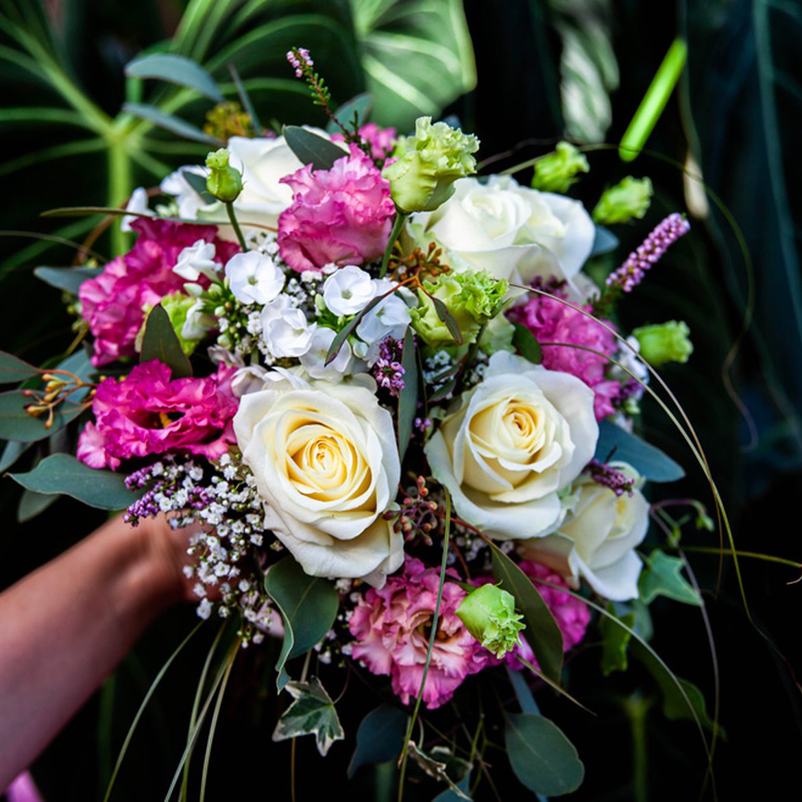 Bouquet de fleurs rond - Fleuriste pour mariage et événements - Schilliger Fleurs