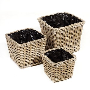 Maison Pederrey  Pot Carré Montjoie M et plastique noir  35X35X31cm